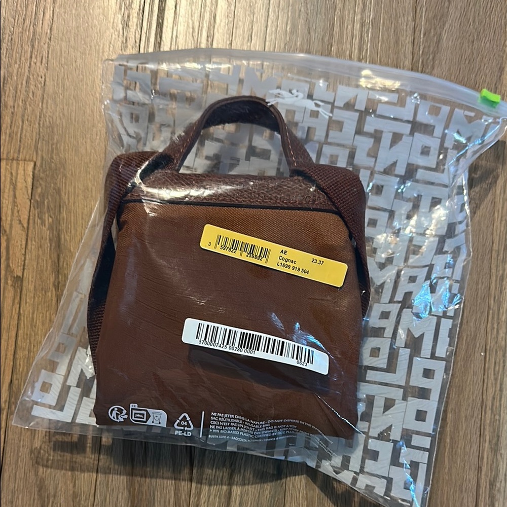 Longchamp Brown canvas Leather Backpack with Gold Hardware NEW - Picture 2 of 4